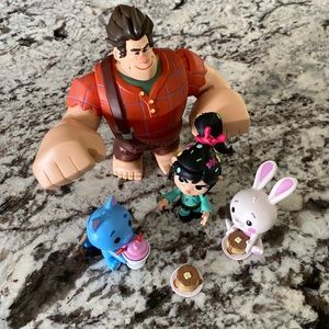 Wreck-It Ralph & Vanellope
